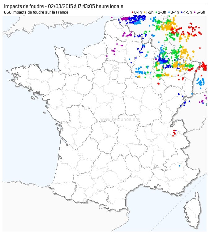 Activité foudre entre la mi-journée et la fin d'après-midi du 2 mars 2015 - KERAUNOS/Blitzortung Activité foudre entre la mi-journée et la fin d'après-midi du 2 mars 2015 - KERAUNOS/Blitzortung