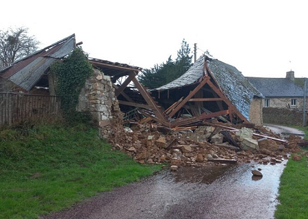 Phénomène venteux destructeur dans la Manche le 15 janvier 