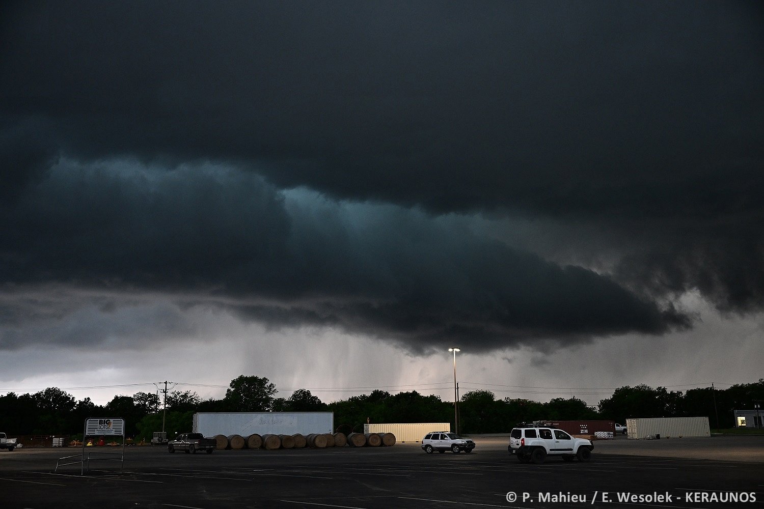 Analyse d’une série d’orages supercellulaires observés début mai 2023 aux Etats-Unis