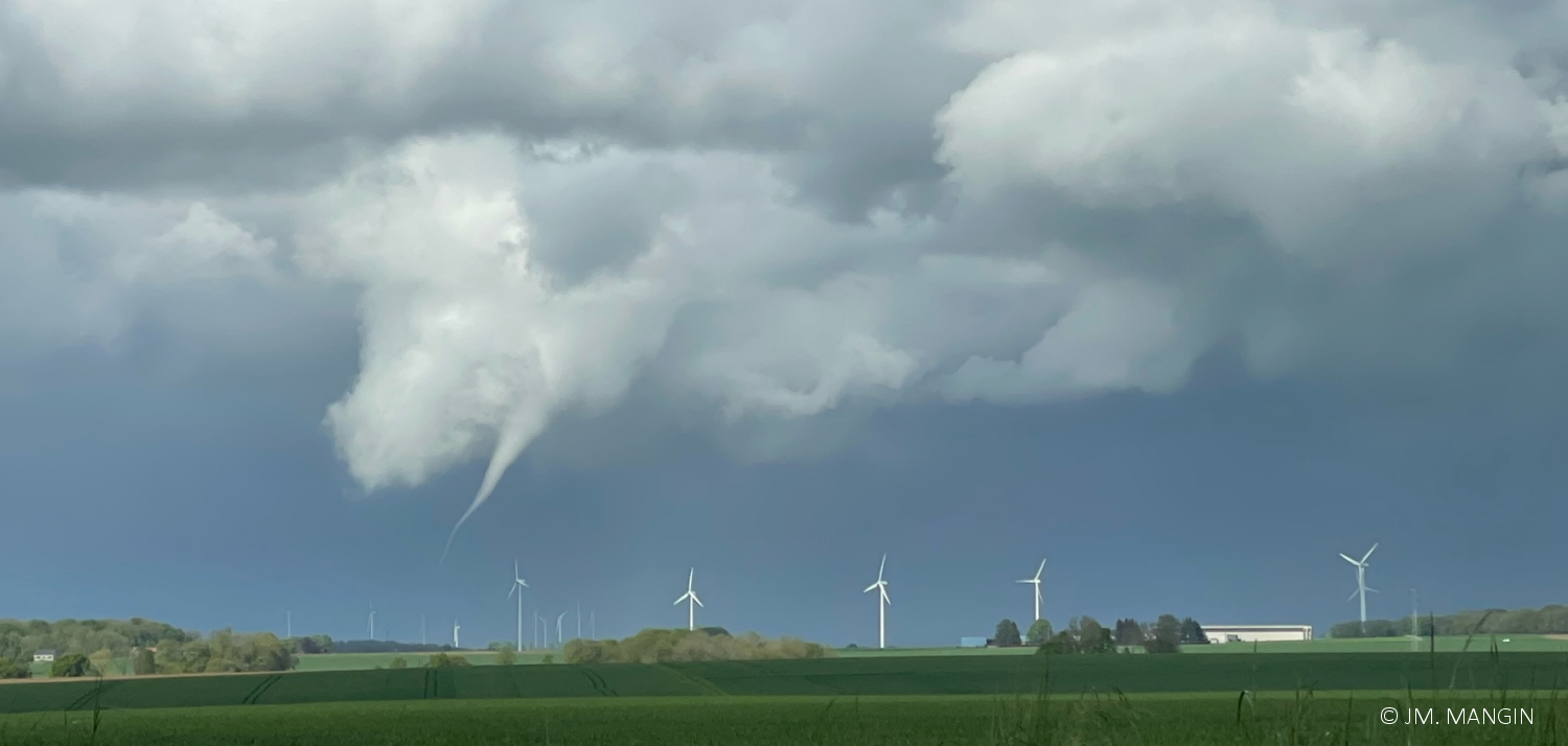 Probables tornades et multiples tubas le 10 mai 2023