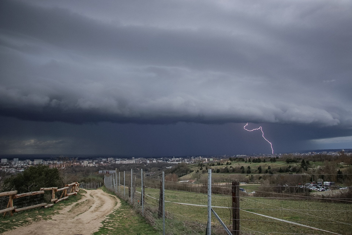 Orages localement actifs les 17 et 18 mars