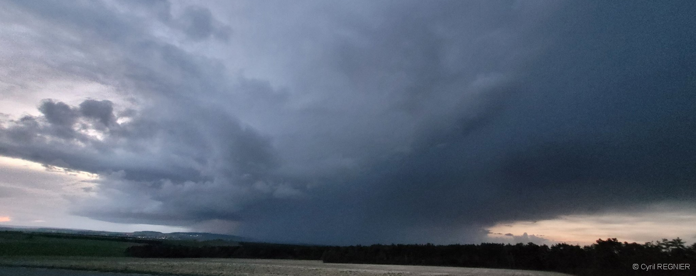 Nombreux orages et chutes de grêle ce 15 mars dans la moitié nord du pays