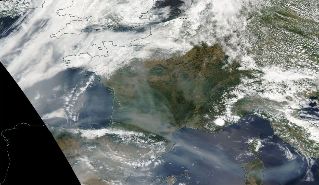 <p>Encore beaucoup de fumées issues des incendies canadiens dans le ciel français ce mercredi, notamment dans l'ouest, jusqu'en Corse ainsi que dans le centre-est. Ces dernières se distinguent davantage là où le ciel est clair, comme en témoigne l'image satellite MODIS/Aqua.</p>