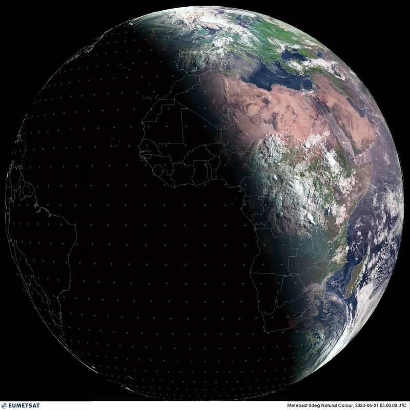 <p>Ce mercredi 21 juin à 16h57 locales se produit le solstice d'été dans l'hémisphère nord. Image satellite de ce matin Eumetsat</p>