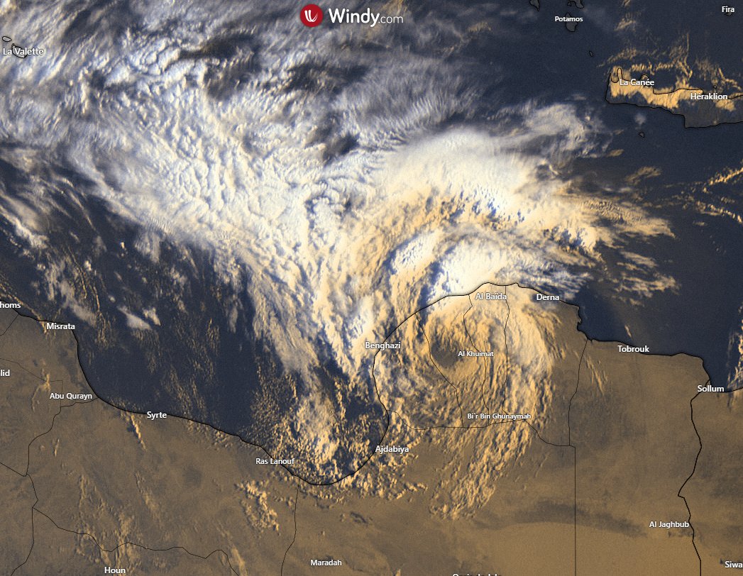 <p>Medicane - ce matin, Daniel est dans les terres de le Libye, dans la région de Benghazi. Les données satellite suggéraient des vents proches de 45 nœuds autour de la dépression. </p>