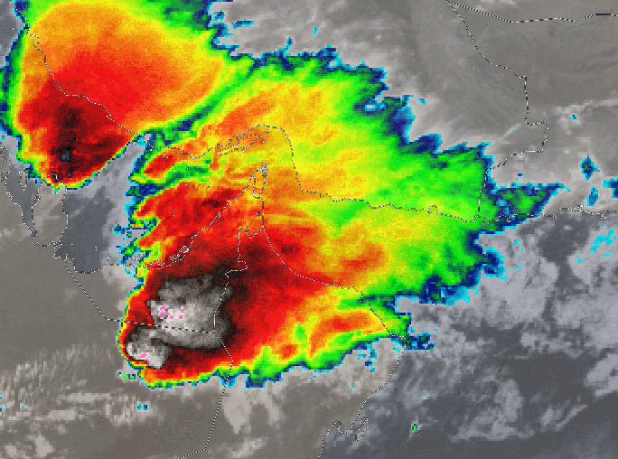 <p>Des orages diluviens se sont abattus sur les Émirats Arabes Unis et Oman ce mardi 16 avril. 4 systèmes orageux massifs et très actifs se sont succédé, notamment aux abords de Dubai, qui a recueilli un cumul de pluie de plus de 150 mm en 24h, exceptionnel pour cette région. L'animation satellite infrarouge par pas de 1h montre le défilé d'orages intenses qui se réalimentent en permanence sur ce secteur.</p>