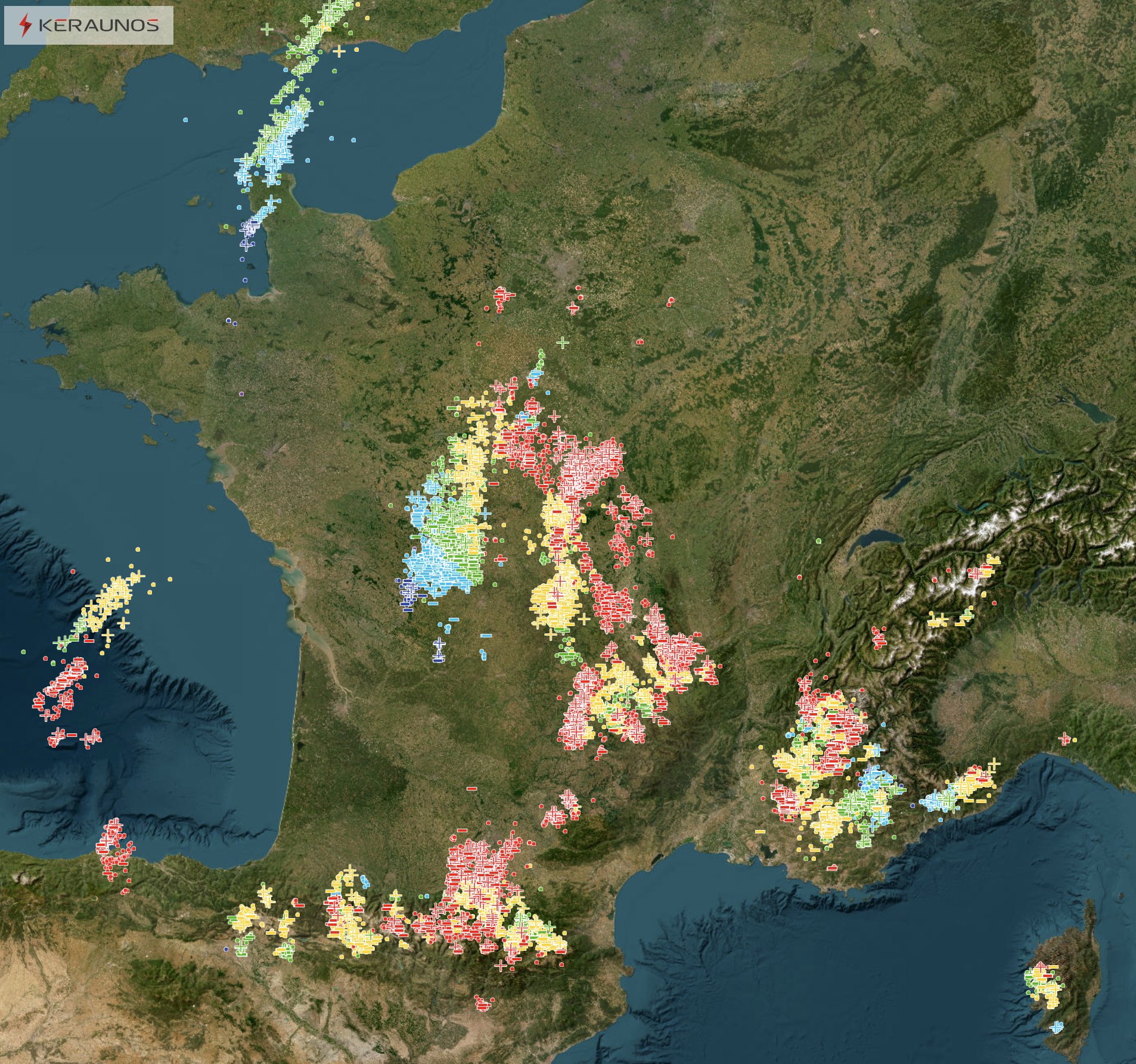L'activit&eacute; orageuse se poursuit ce mercredi avec des rafales de 90/110 km/h relev&eacute;es sur la r&eacute;gion Centre. Pr&egrave;s de 5000 impacts de foudre ont &eacute;t&eacute; relev&eacute;s depuis ce matin avec des positifs atteignant 300 kA localement. Ce passage orageux va faire baisser tr&egrave;s temporairement les temp&eacute;ratures maxi demain jeudi (de 2 &agrave; 3&deg;C) avant une nouvelle hausse d&egrave;s vendredi.