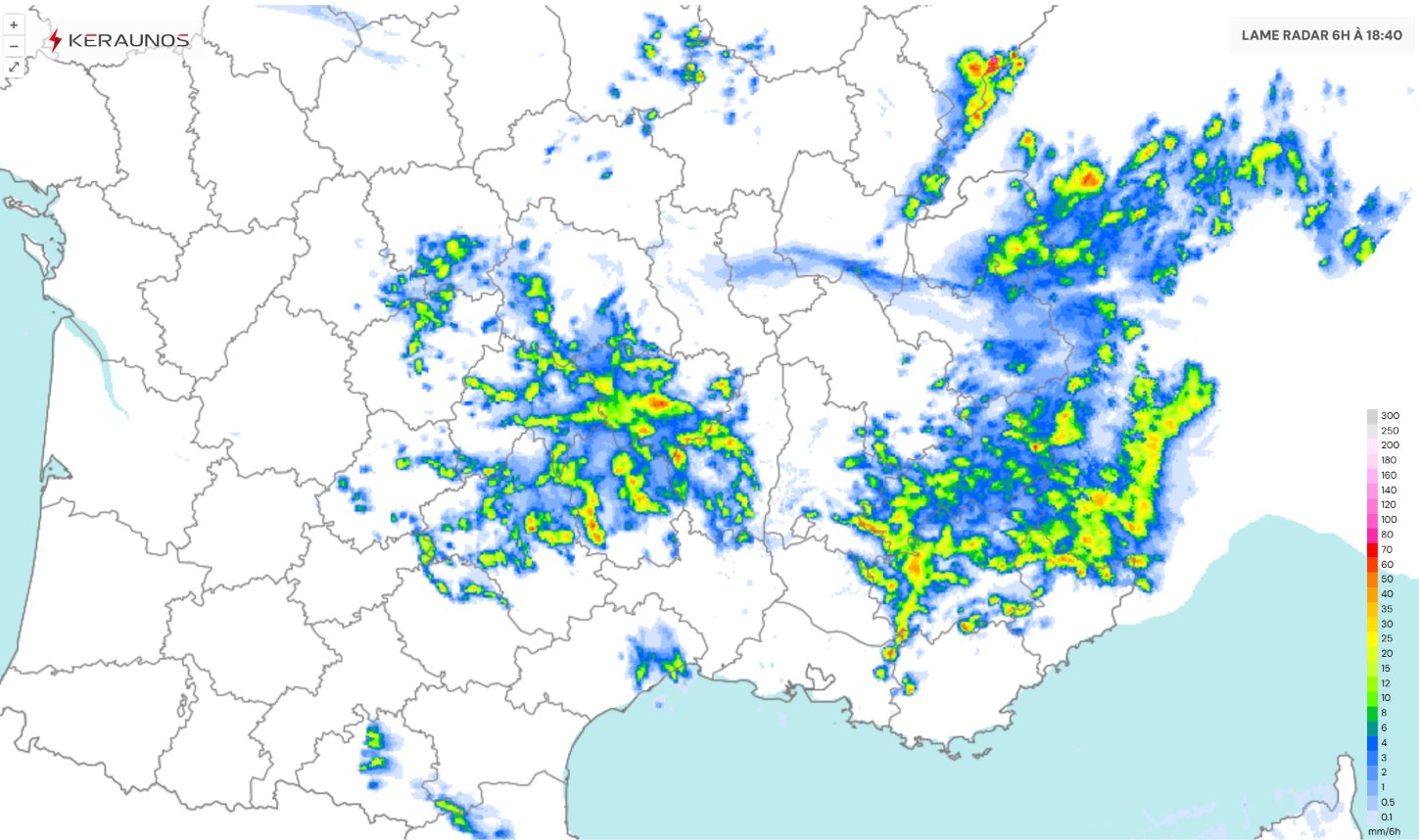 Outre de la gr&ecirc;le parfois abondante, les orages produisent des pluies intenses sur Jura, Alpes et Massif-Central comme l'illustre la lame radar. Il est par exemple relev&eacute; :
- 91 mm &agrave; Loud&egrave;s (43)- 75 mm &agrave; Rosans (05) - 44 mm &agrave; Issanlas (07)