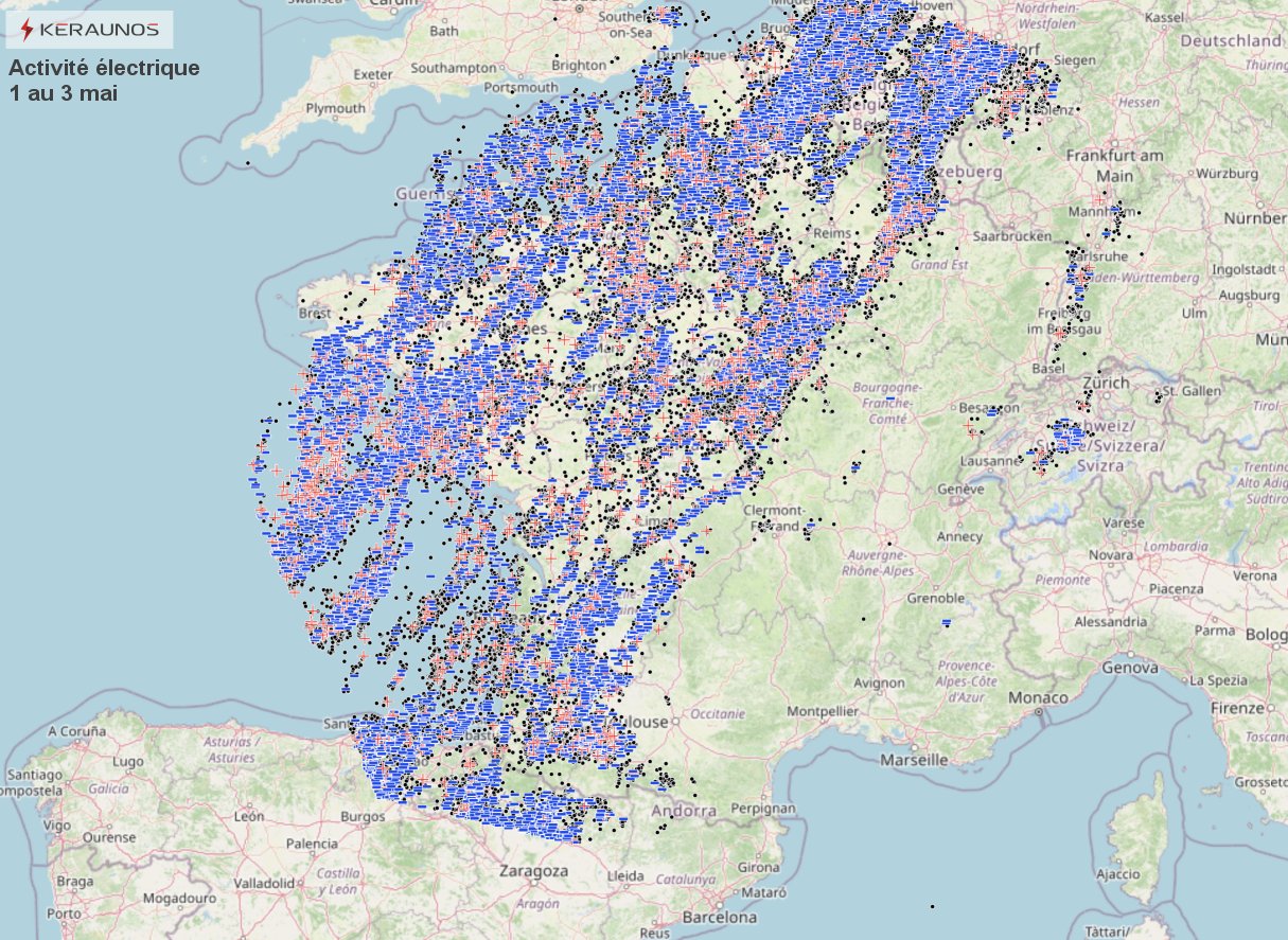 Le week-end du 1er mai s'est r&eacute;v&eacute;l&eacute; particuli&egrave;rement orageux sur l'ouest et le nord du pays avec plus de 70000 &eacute;clairs d&eacute;tect&eacute;s, dont pr&egrave;s de 5500 impacts nuage/sol. Il s'agit d'une activit&eacute; &eacute;lectrique assez mod&eacute;r&eacute;e. De fortes pluies et des chutes de gr&ecirc;le g&eacute;n&eacute;ralement proches de 2 cm (parfois jusqu'&agrave; 4 cm localement) ont &eacute;t&eacute; relev&eacute;es.