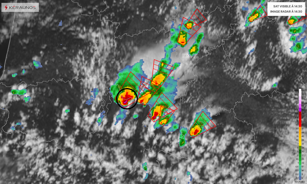 Une supercellule &eacute;volue en ce d&eacute;but d'apr&egrave;s-midi entre Hautes-Pyr&eacute;n&eacute;es et Gers. Risque de fortes rafales de vent, gr&ecirc;le et pluies intenses &agrave; son passage.
