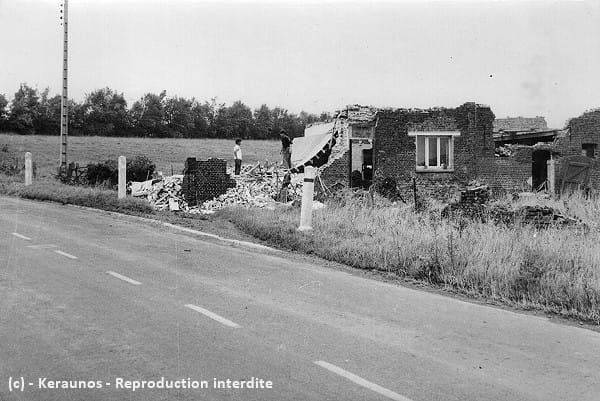 Tornade EF4 de Pommereuil (Nord) du 24 juin 1967 - Habitation effondrée, rue du Cateau à Pommereuil. © Keraunos