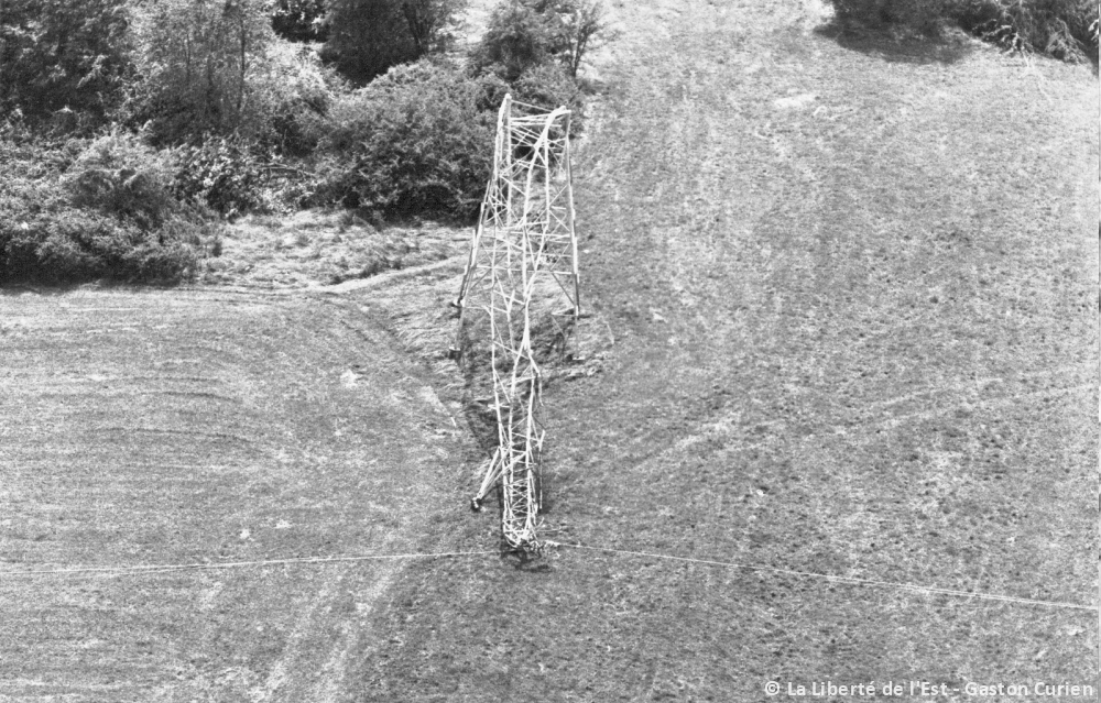 Macrorafales d'intensité extrême (D5) dans les Vosges le 11 juillet 1984