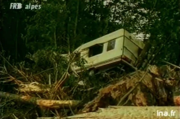 Catastrophe du Grand-Bornand. Conséquences de l'orage diluvien du 11 juillet 1984. (c) ina.fr