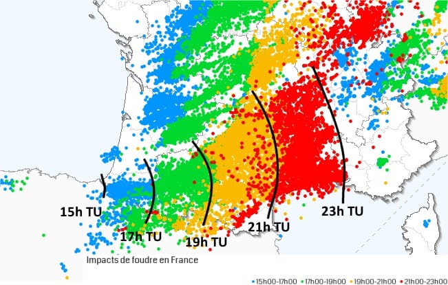 Activité foudre et progression du derecho