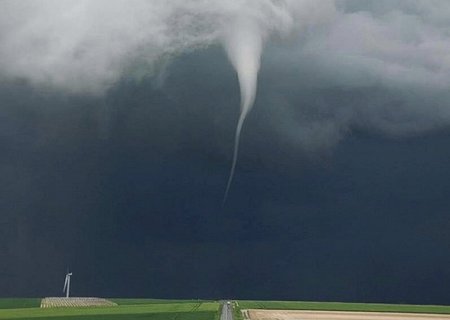 Tornade EF0 à Lehaucourt (Aisne) le 10 mai 2023