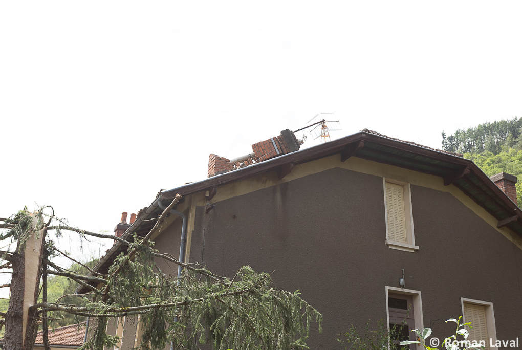 Macrorafale de forte intensité (D3) dans la région de Decazeville (Aveyron) le 25 juin 2025