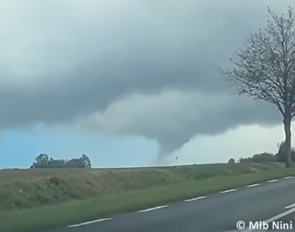Tornade EF0 à Chaumont-en-Vexin (Oise) le 20 octobre 2025