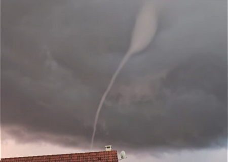 Tornade EF0 à la Chapelle-sur-Aveyron (Loiret) le 29 août 2025