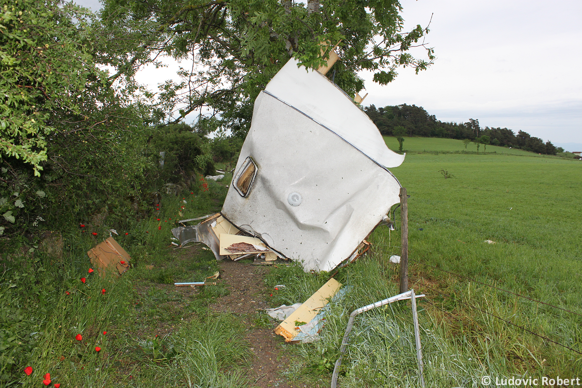 Tornade EF2 à Roche-en-Forez (Loire) le 1er juin 2025