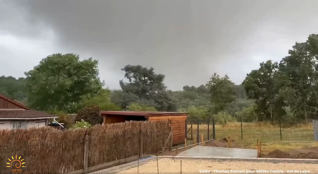 Tornade EF1 à Tours (Indre-et-Loire) le 21 juillet 2025