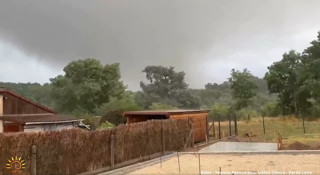 Tornade EF1 à Tours (Indre-et-Loire) le 21 juillet 2025