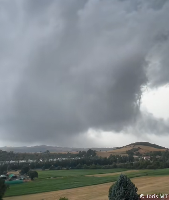 Tornade EF1 à Villars (Loire) le 16 juillet 2026