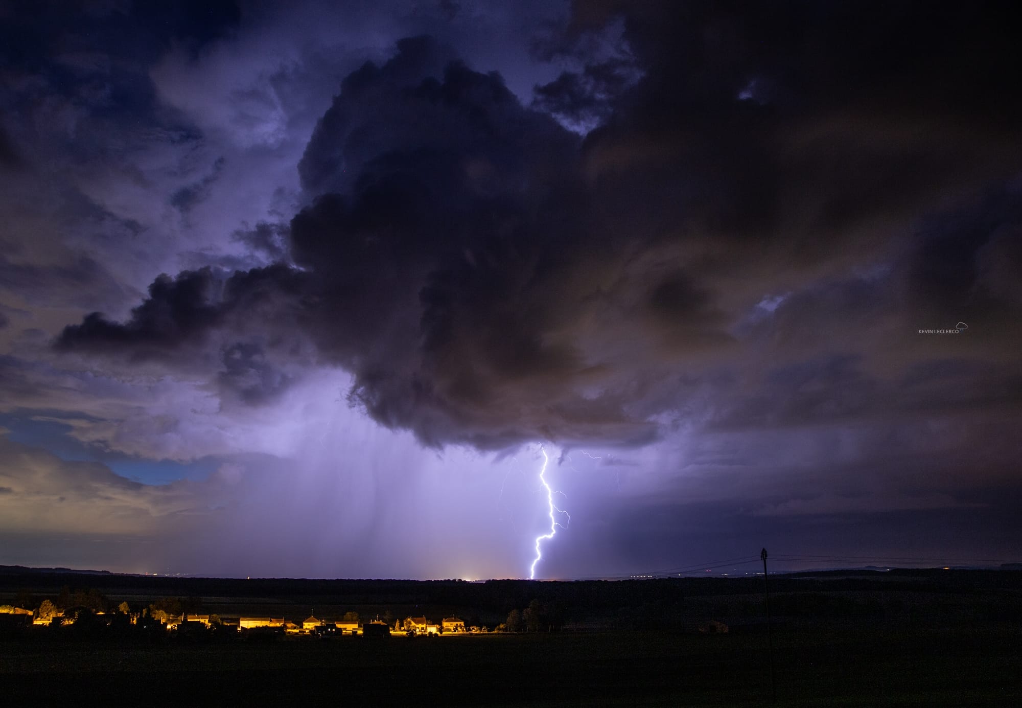 Orage sur le centre de la Meurthe Et Moselle en ce début de nuit ! - 03/06/2021 23:20 - Kevin Leclercq