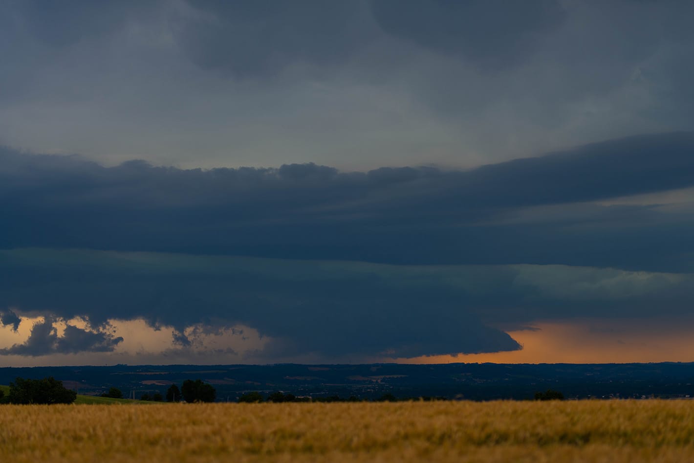 Nuage mur sur le Lot et Garonne - 03/06/2022 21:02 - Florian Clément