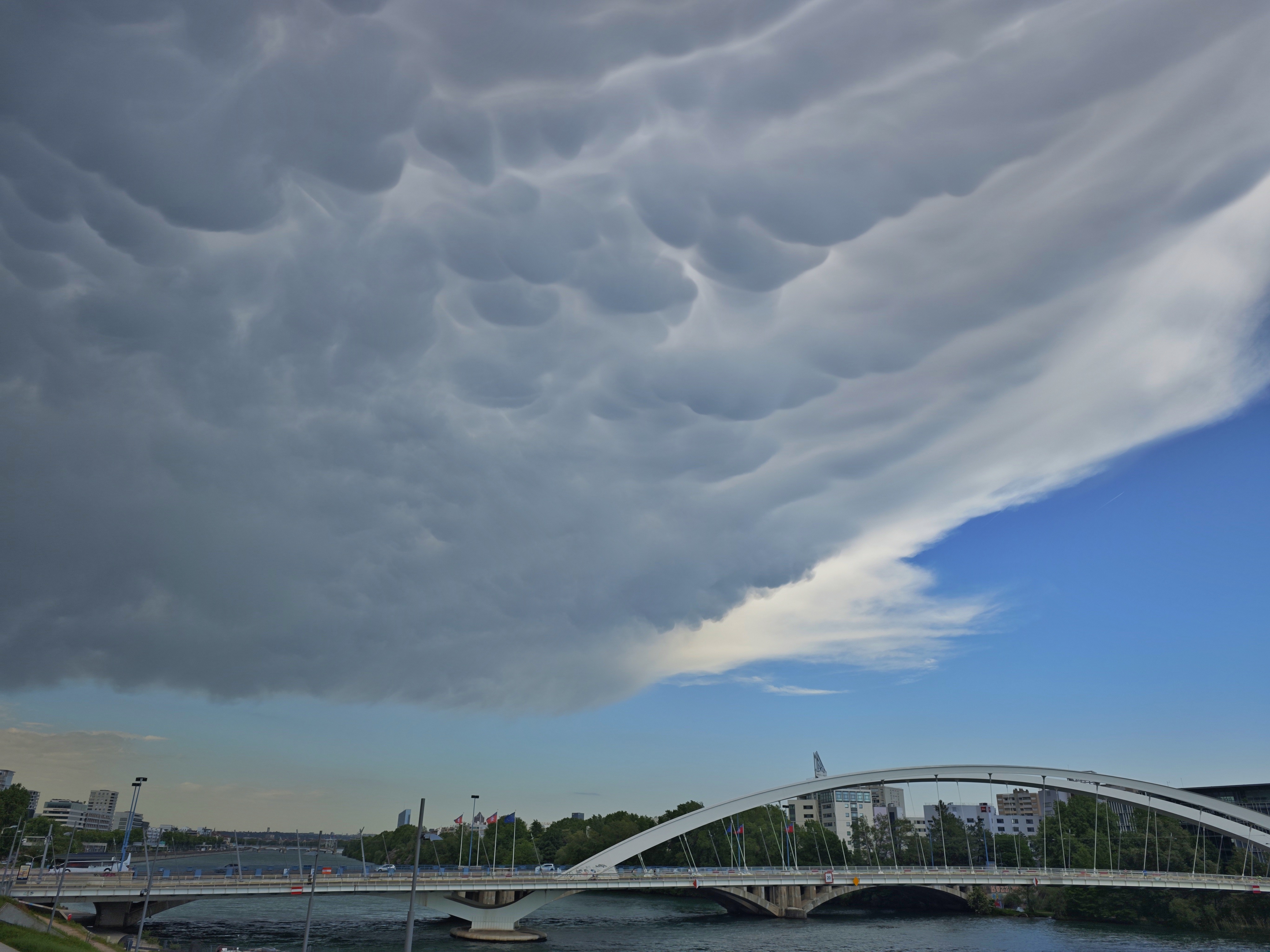 Mammatus - 03/05/2025 17:00 - Gabriel Lena