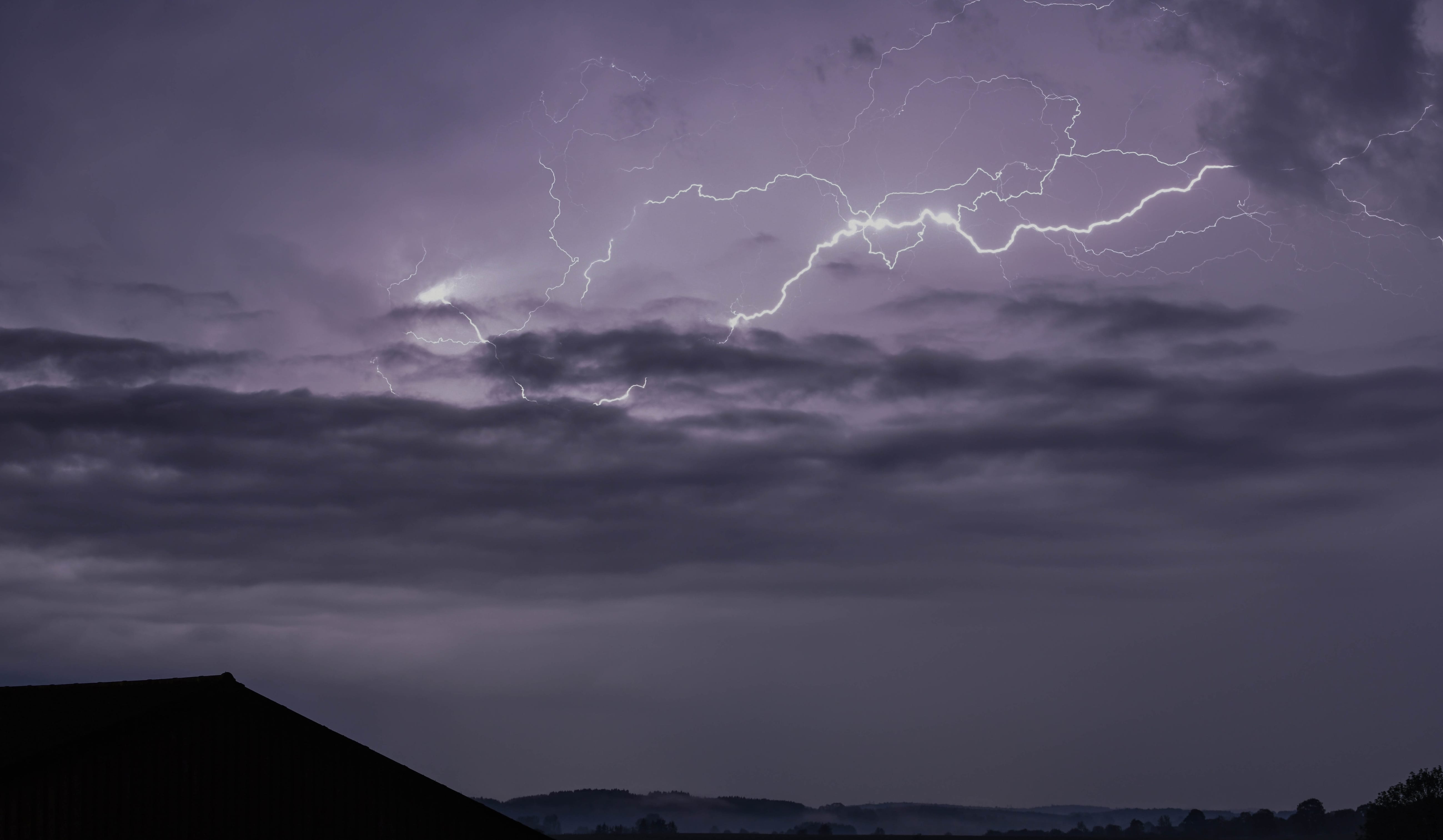 Orage secteur haut Doubs laviron - 04/06/2021 22:45 - Nancy Motella