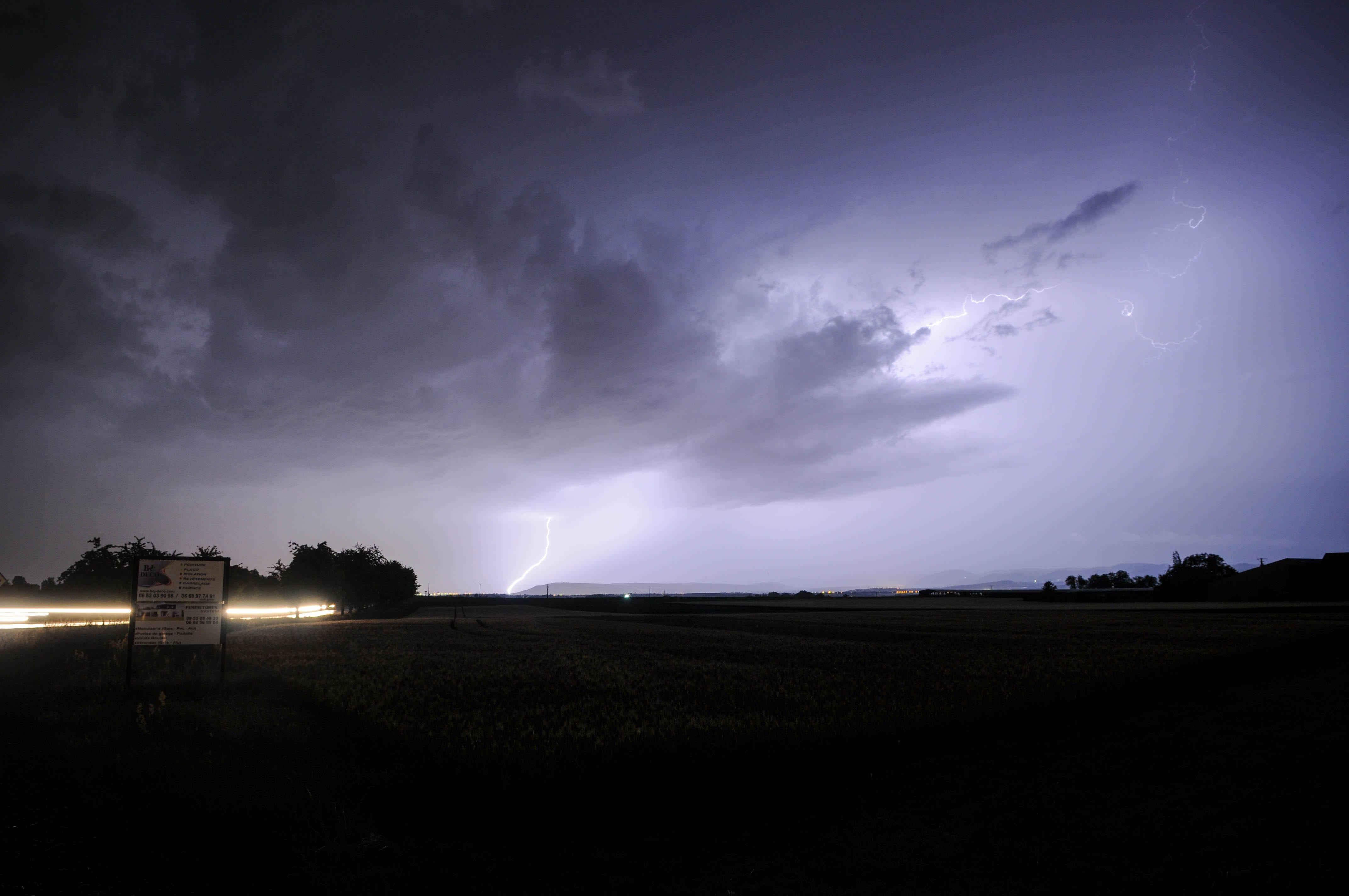 Impact sur Riom (63) - 05/06/2022 00:30 - Julien Georget