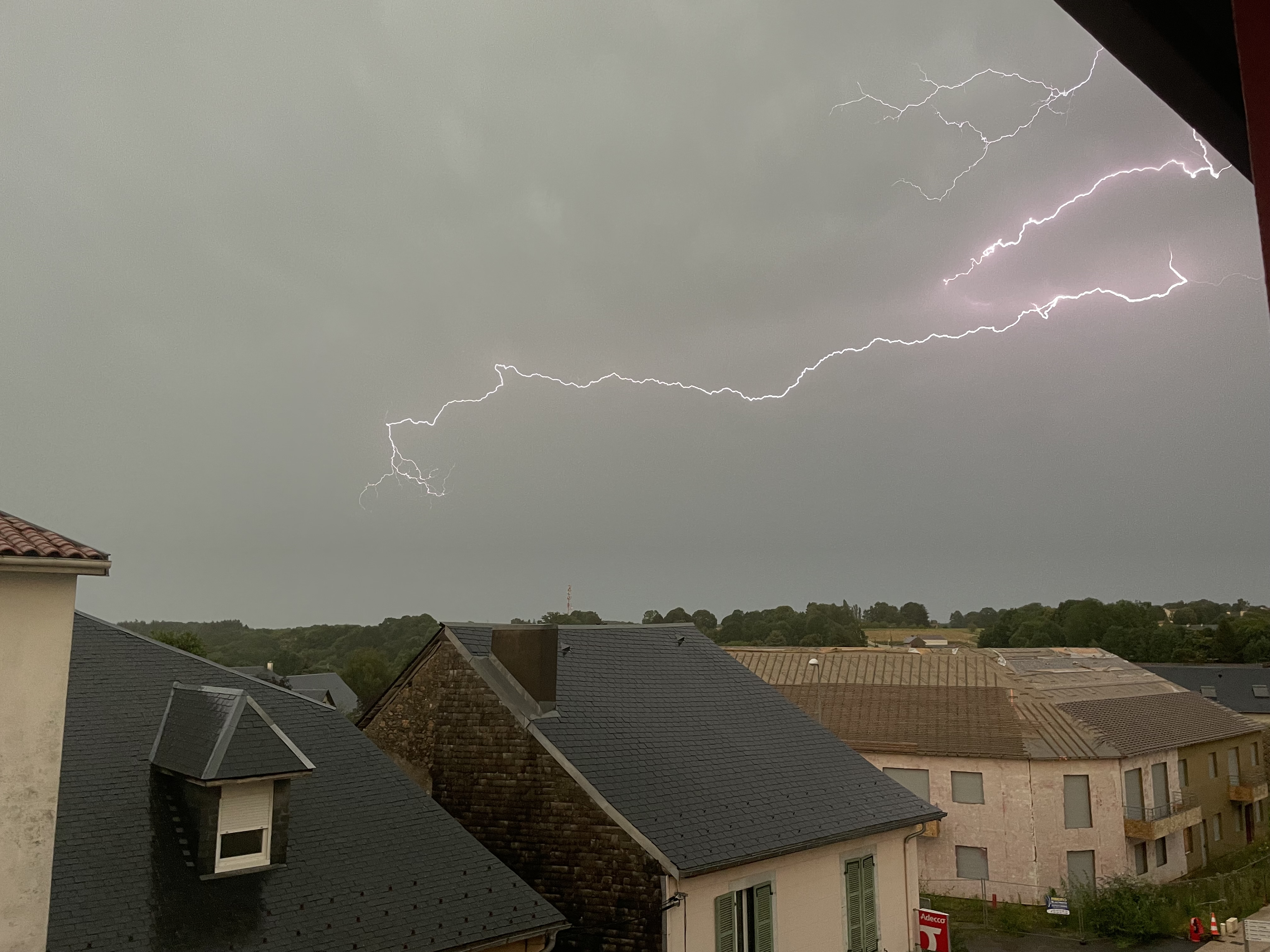 Orage sur Lannemezan du 07/07/2023 - 07/07/2023 21:02 - Océanne Champfay