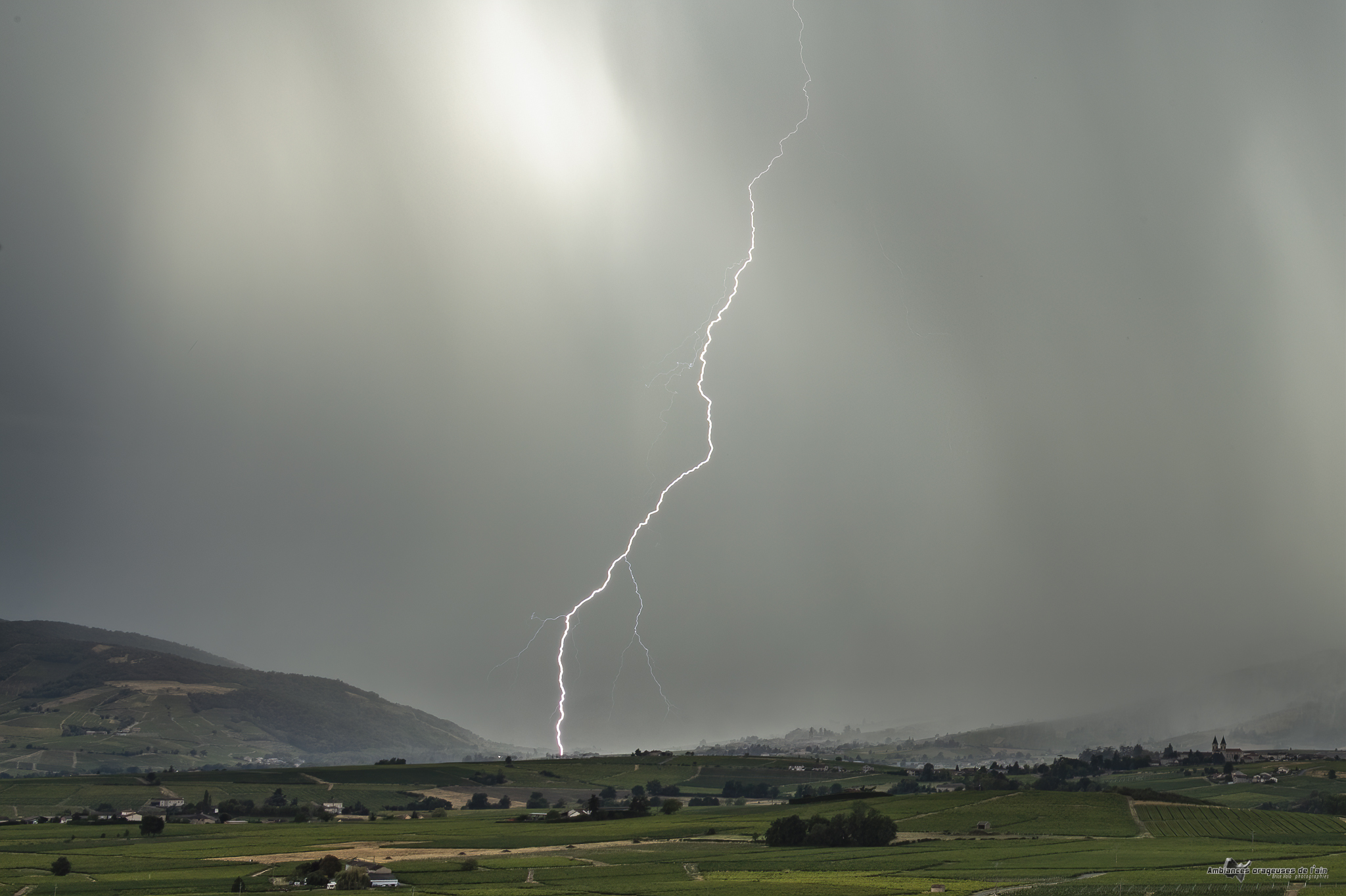 orage dans le beaujolais - 09/08/2026 15:00 - brice volo