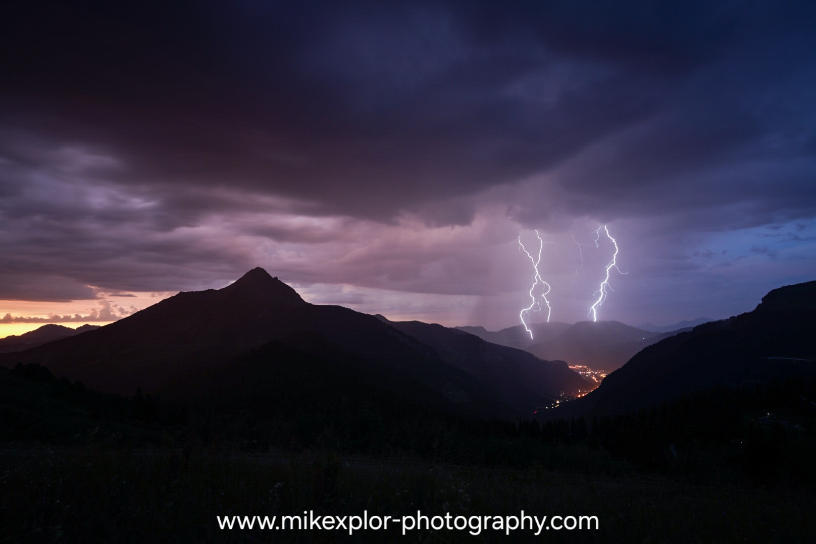 Triple impacts près de Chatel depuis le Col de Bassachaux - 10/07/2026 22:03 - Xplor Mike