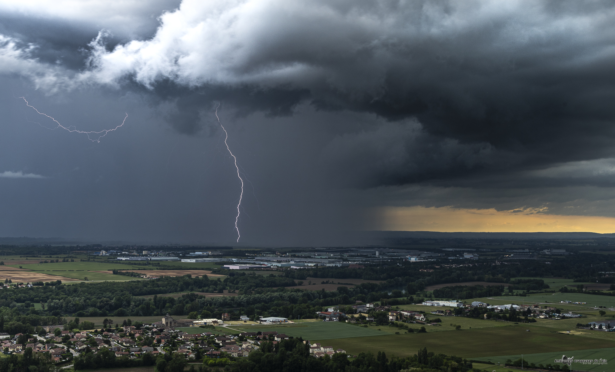 magnifique structure sur la plaine de l'ain - 10/05/2026 19:00 - brice volo