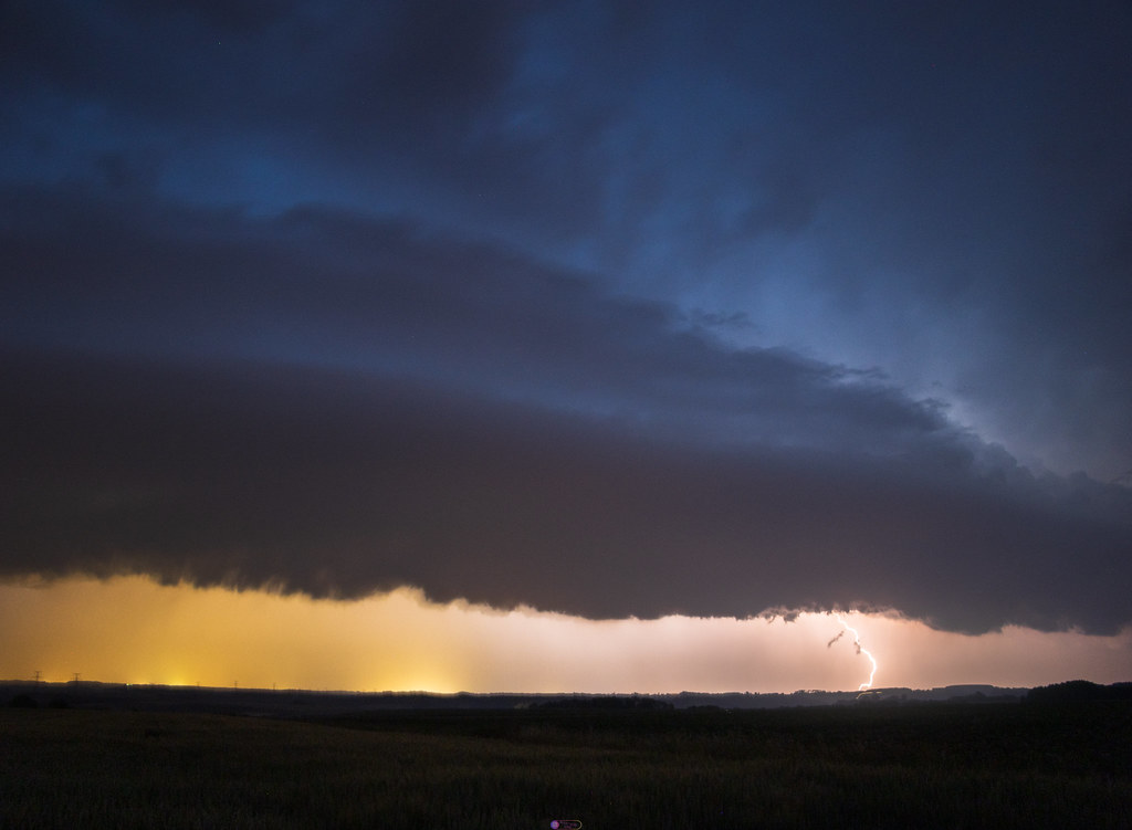 #Arcus et #MCS - 13/06/2025 23:30 - Jérémy L Au plus près des orages