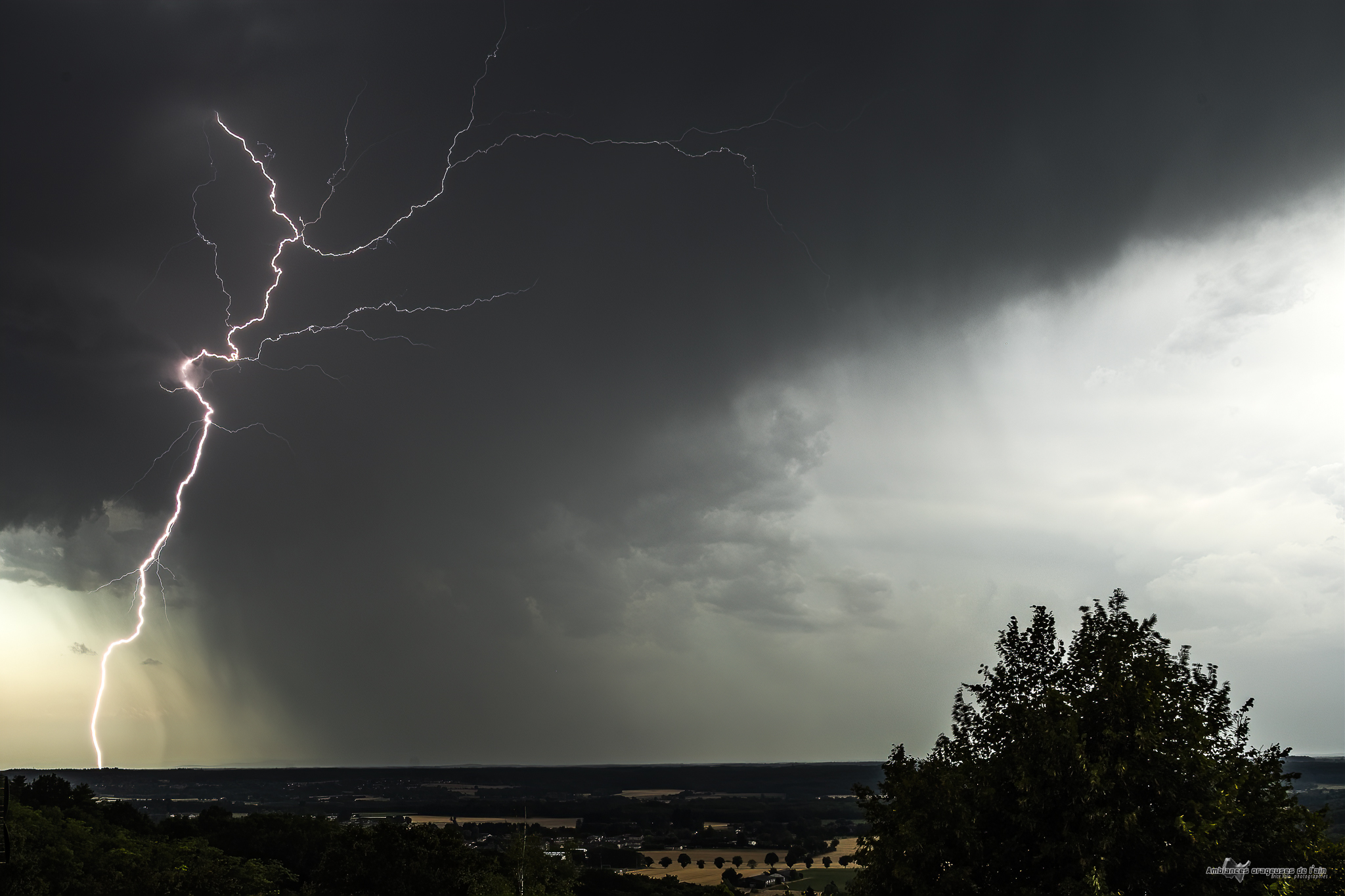 orage près de bourg de bourg en bresse - 16/07/2026 22:00 - brice volo