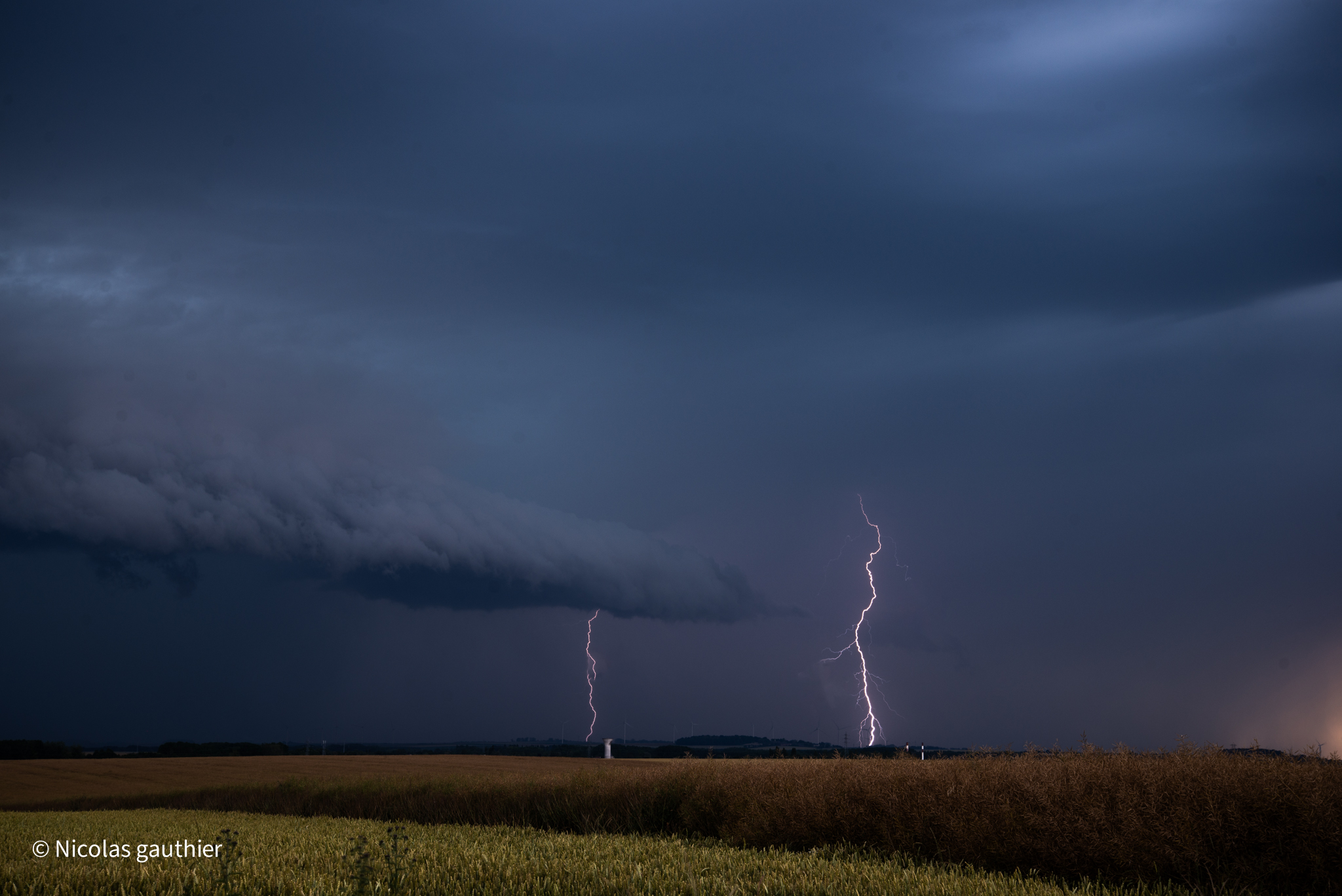 orage multi cellulaire - 18/06/2026 21:00 - nicolas gauthier