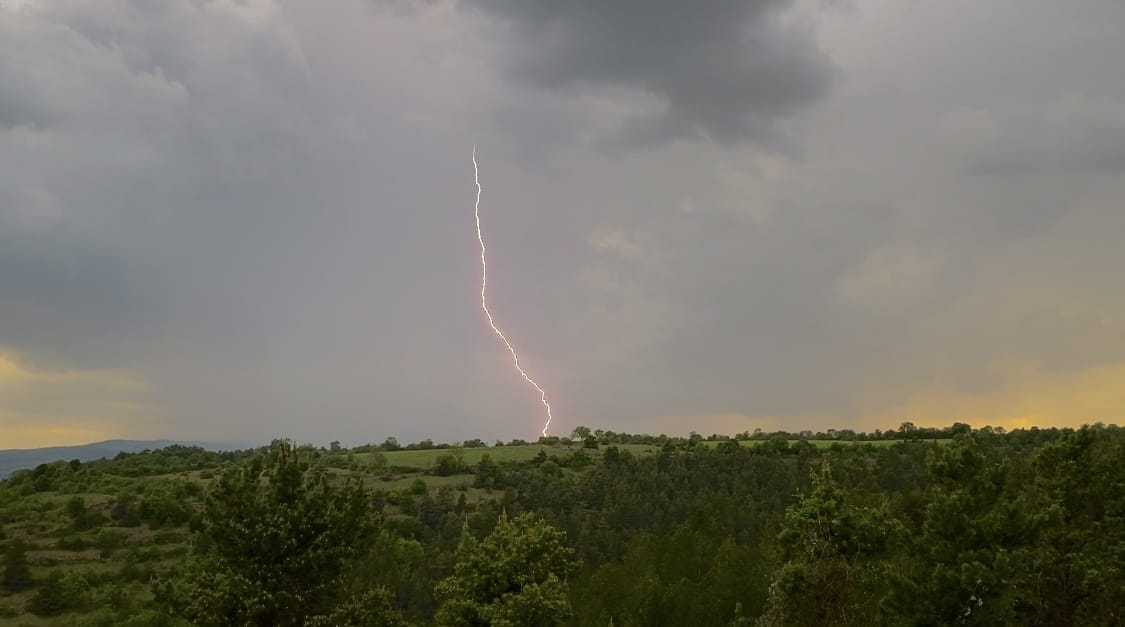 orage modéré 48100 - 18/05/2022 19:38 - nathan mialanes