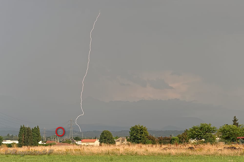 Orages forts du 19 juillet venant au-dessus de la plaine d'Ibos 65420 - 19/07/2022 20:52 - Raymond FOURCADE