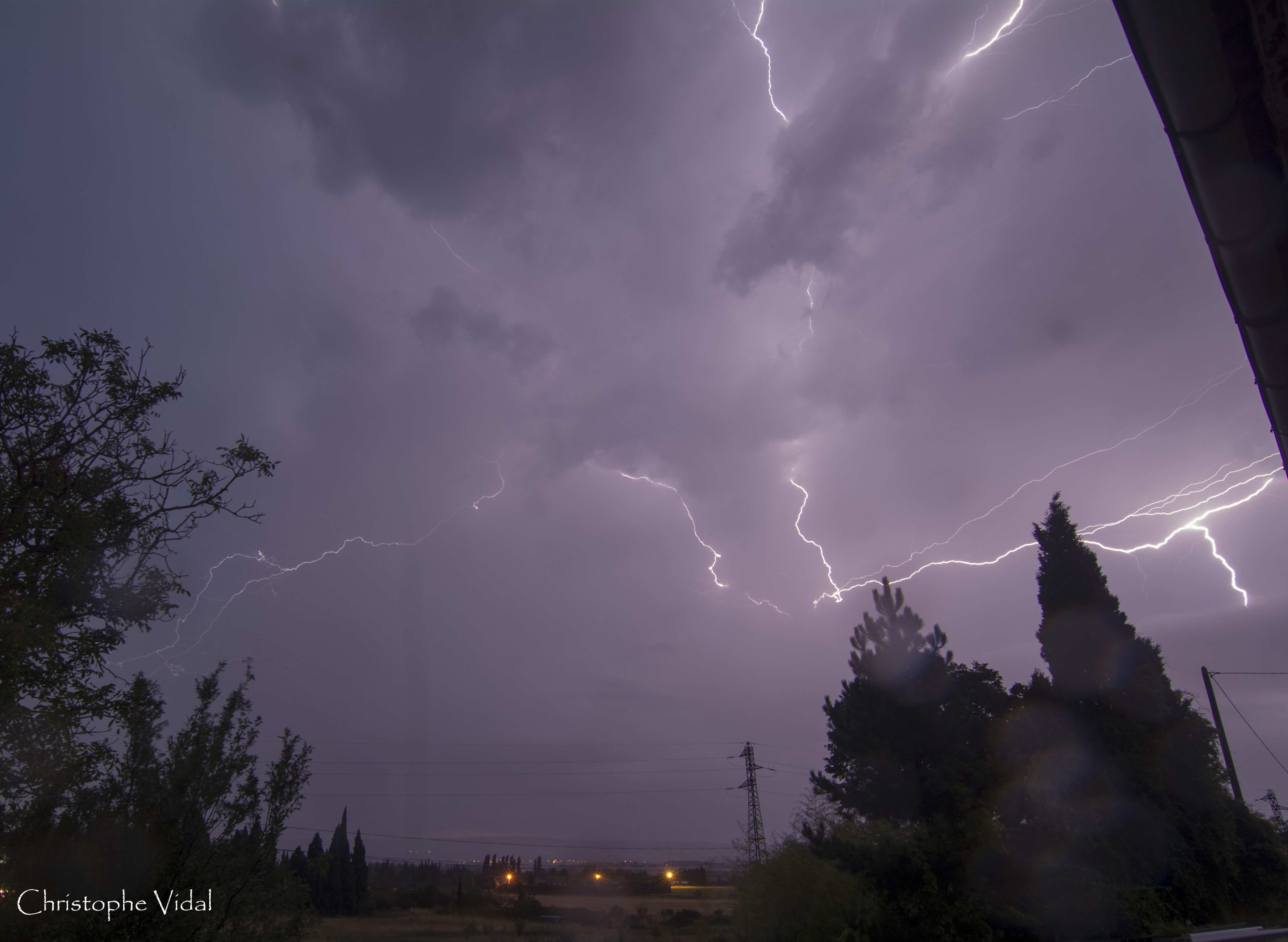 Petit orage de bon matin du côté de Castelnaudary dans l’Aude. - 19/07/2025 05:45 - Christophe vidal
