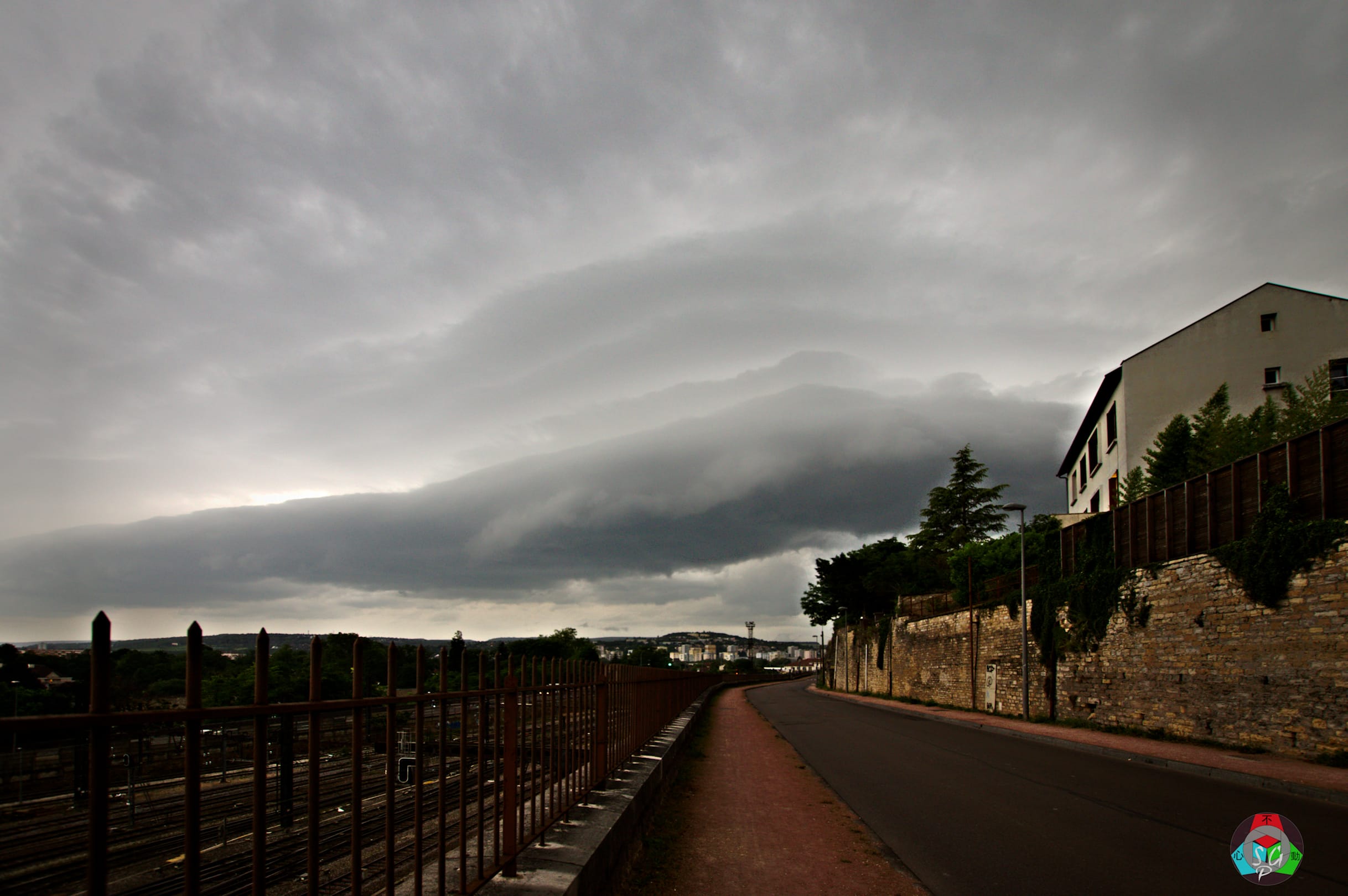 Arcus de passage sur Dijon le 19/06/2021 vers19h30 - 19/06/2021 19:39 - Sébastien GOSSOT