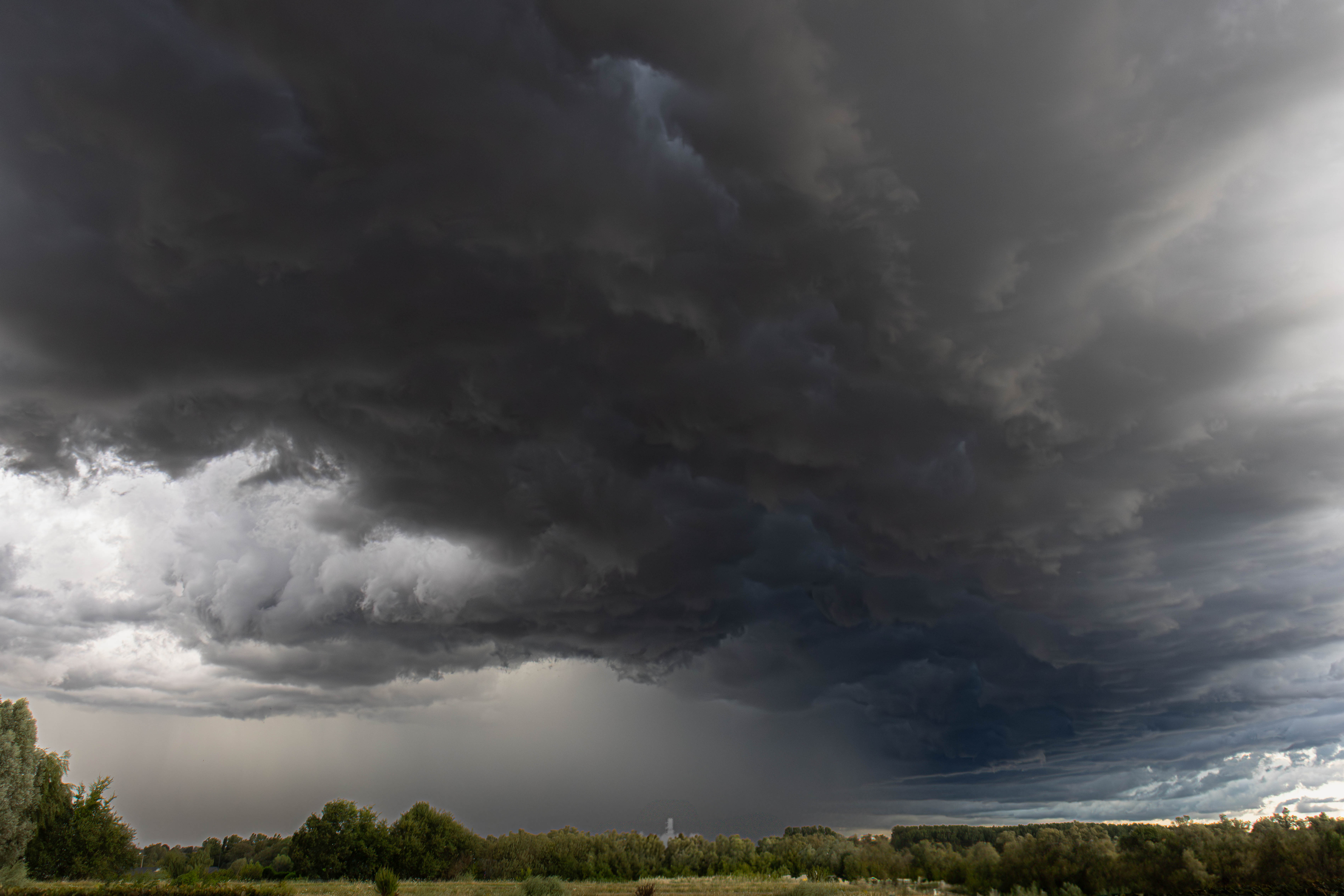 grosse averse orageuse sur le valenciennois - 20/07/2025 19:30 - franck SOLTYSIAK