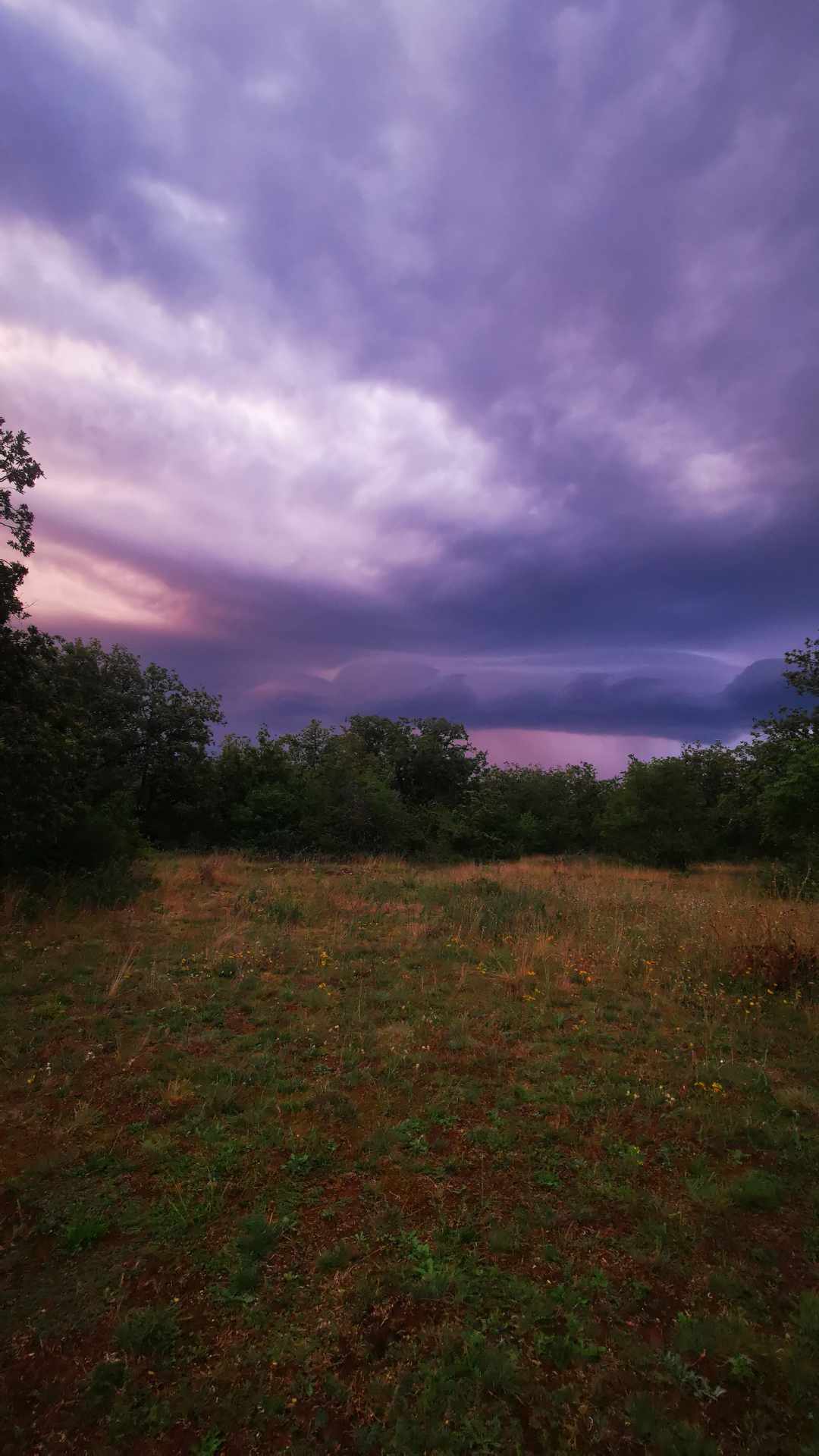 Orage entre Rocamadour et Lacave (46). Été 2024 - 20/06/2024 00:00 - Julie MEUNIER