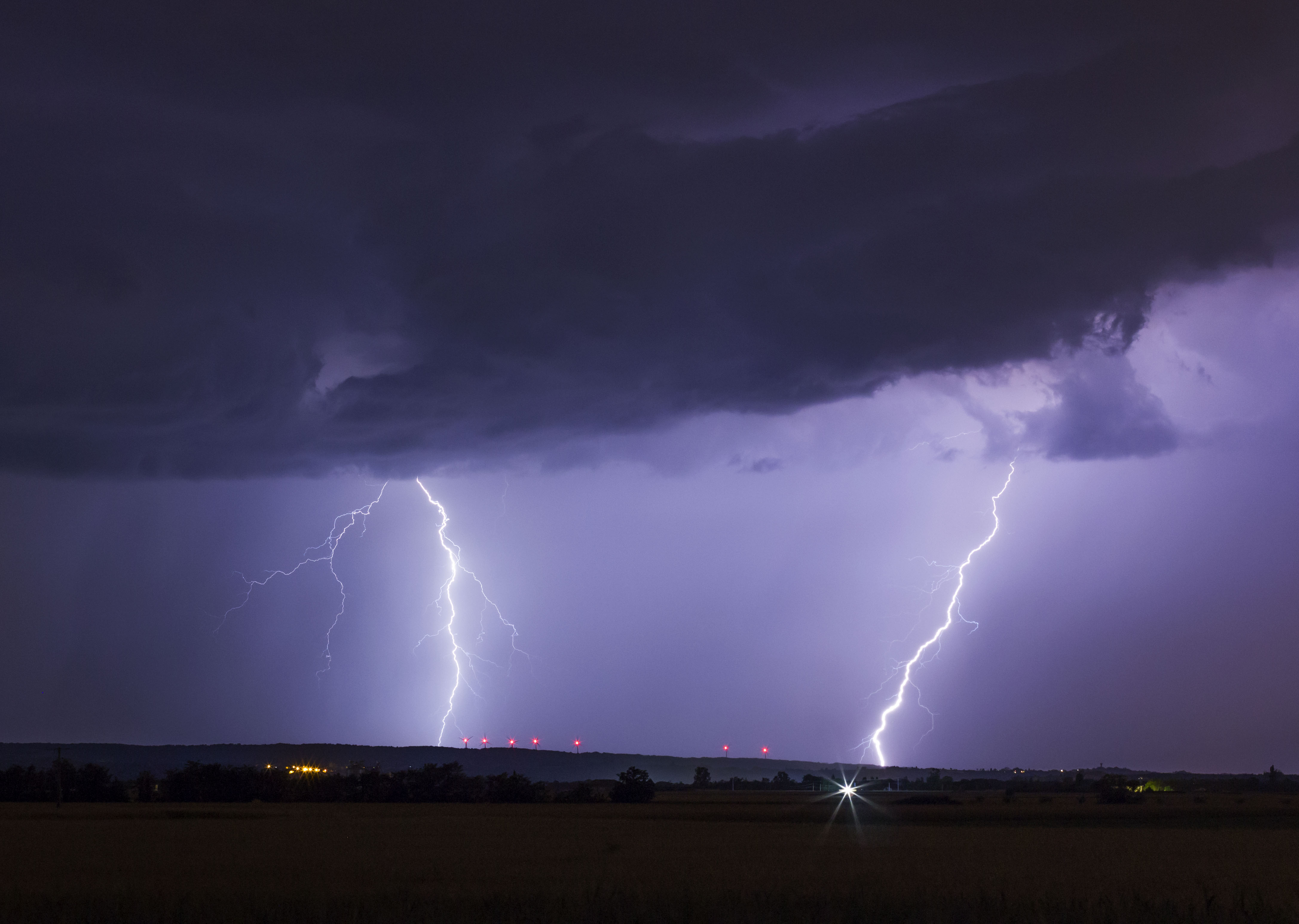 Orage en centre Isère - 25/08/2022 23:00 - frederic sanchis