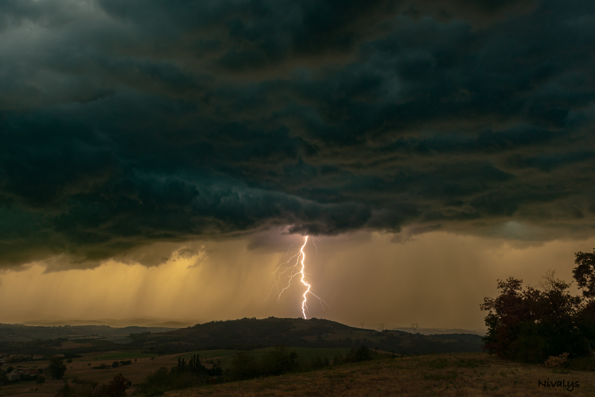 Photos sur les hauteurs de plats 07300 - 25/08/2023 19:48 - Sylvain Delarbre