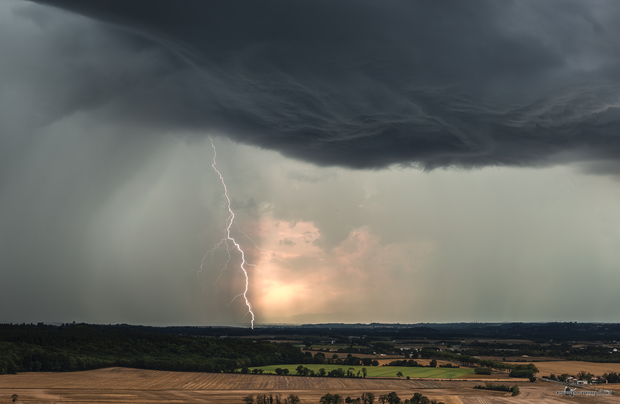 foudre et ciel chaotique - 29/07/2023 19:00 - brice volo