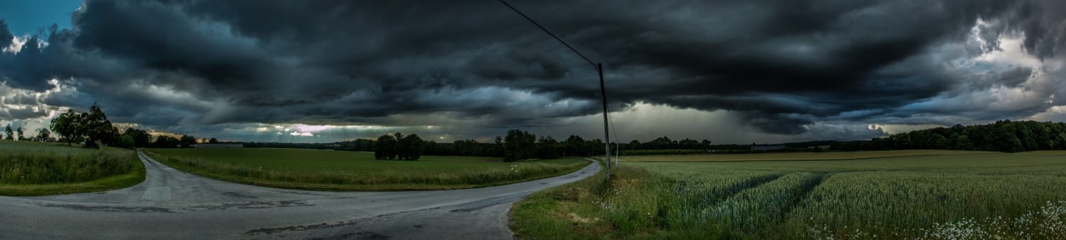 Panorama d'une cellule orageuse près de Rennes - 15/06/2016 22:10 - Chris RUSSO