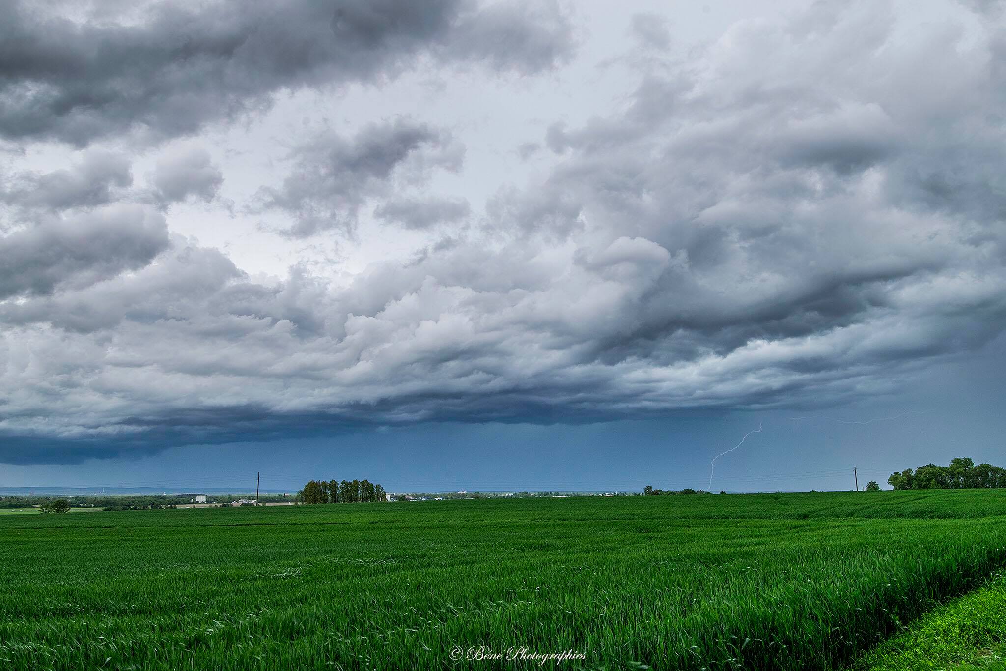 Orage passé sur Mulhouse (68). - 12/05/2017 17:00 - Bénédicte FERTITI