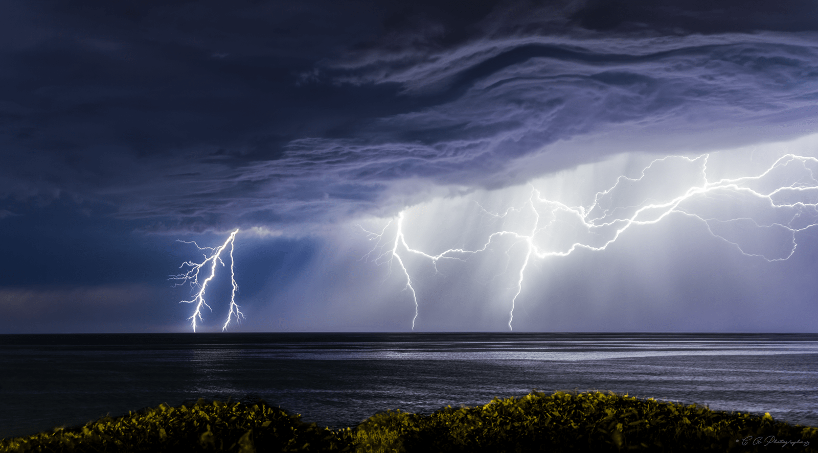 Cliché pris lors des orages qui ont touchés la côte Aquitaine dans la nuit du 14 au 15 Août pris depuis Biscarrosse plage - 14/08/2017 23:20 - Cyril Guitton